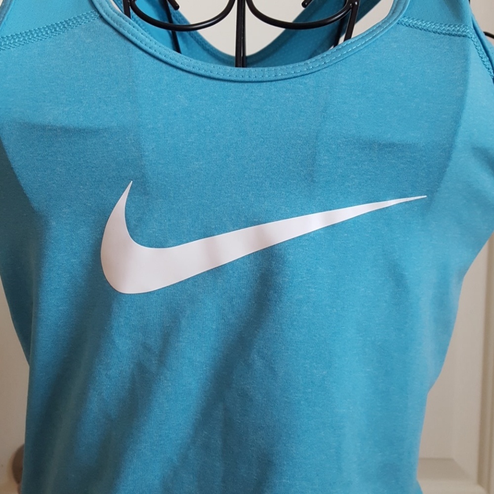 Nike Training Tank - Picture 5 of 5